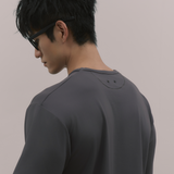 InvisiDry Dual｜藏汗雙面 寬版圓領短袖 霧鐵灰